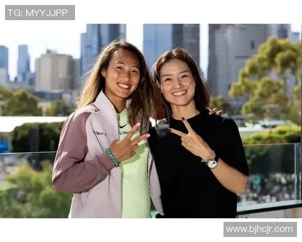 李娜与斯齐亚沃尼的巅峰对决谁将赢得女子网球的荣耀之战 李娜与斯齐亚沃尼的巅峰对决谁将赢得女子网球的荣耀之战